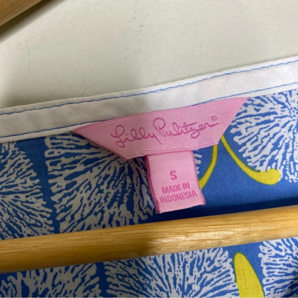 Lilly Pulitzer Blue Yellow Butterfly Print Egan Pintuck Tunic Blouse Top Small - Picture 4 of 10